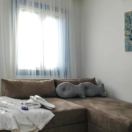 Apartman In Elia With A Shared Pool *