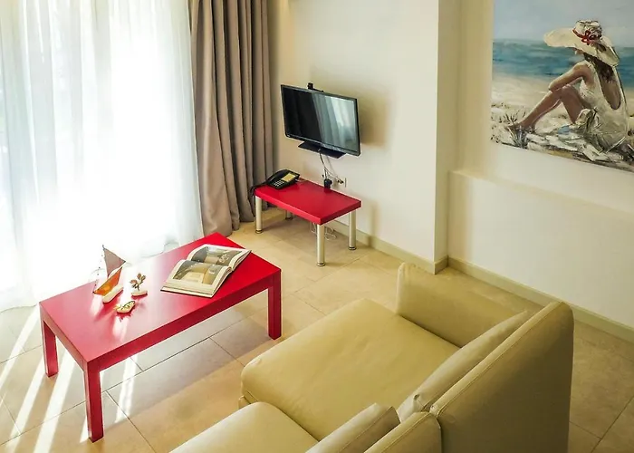 Апартаменты In Elia With A Shared Pool