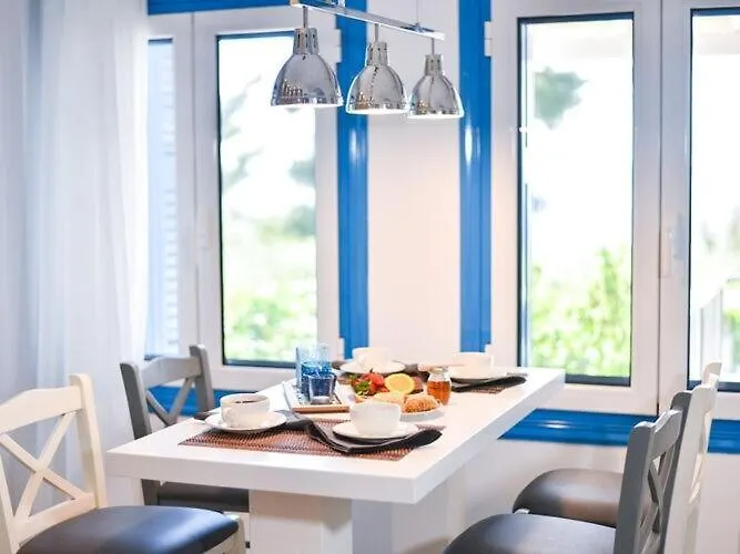 In Elia With A Shared Pool *