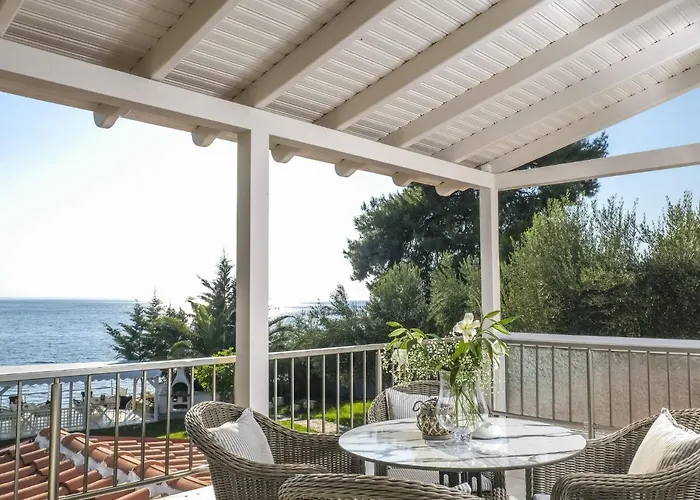 In Elia With A Shared Pool Apartment Kalogria (Sithonia)