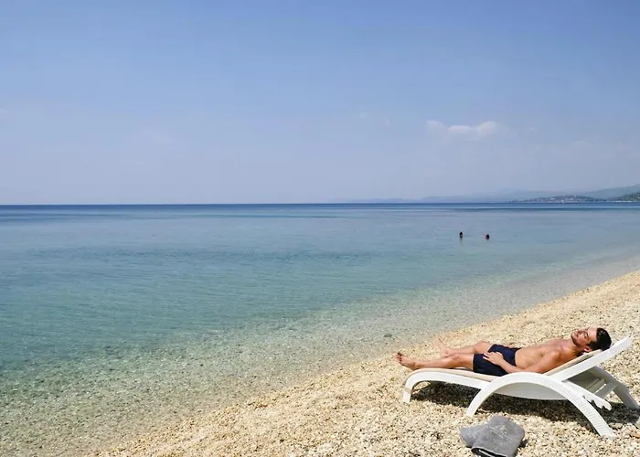 Apartman In Elia With A Shared Pool